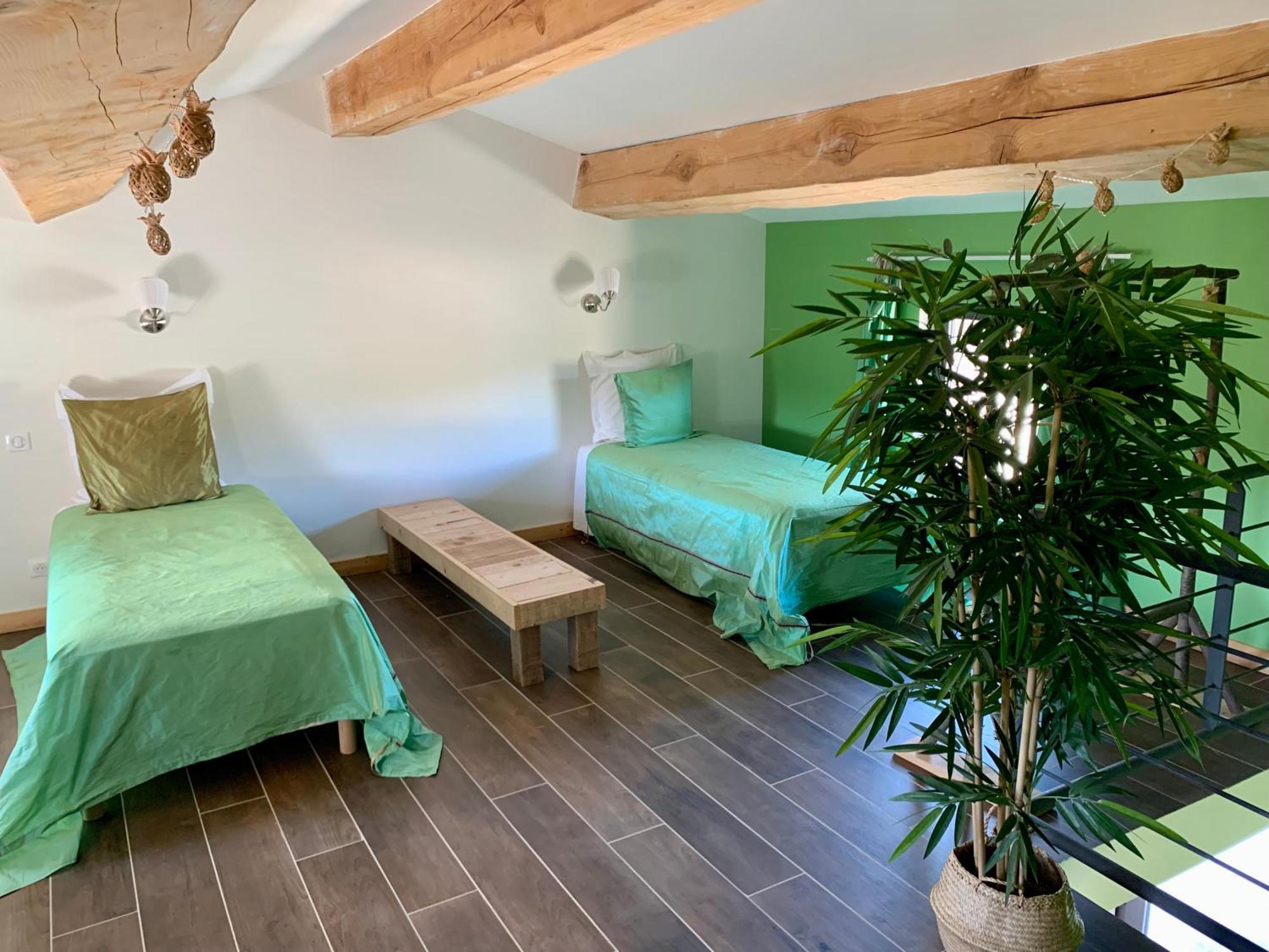 Mas Des Terres Rouges Villa Vezenobres Ngoại thất bức ảnh